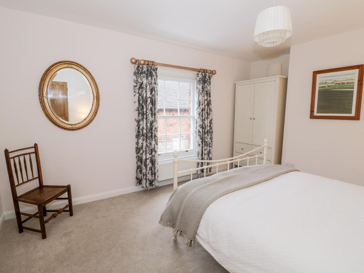 24 College Lane Villa Stratford-upon-Avon Exterior foto